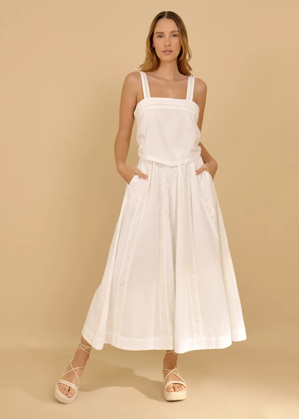 MOB - VESTIDO LONGO PASSAMANARIA